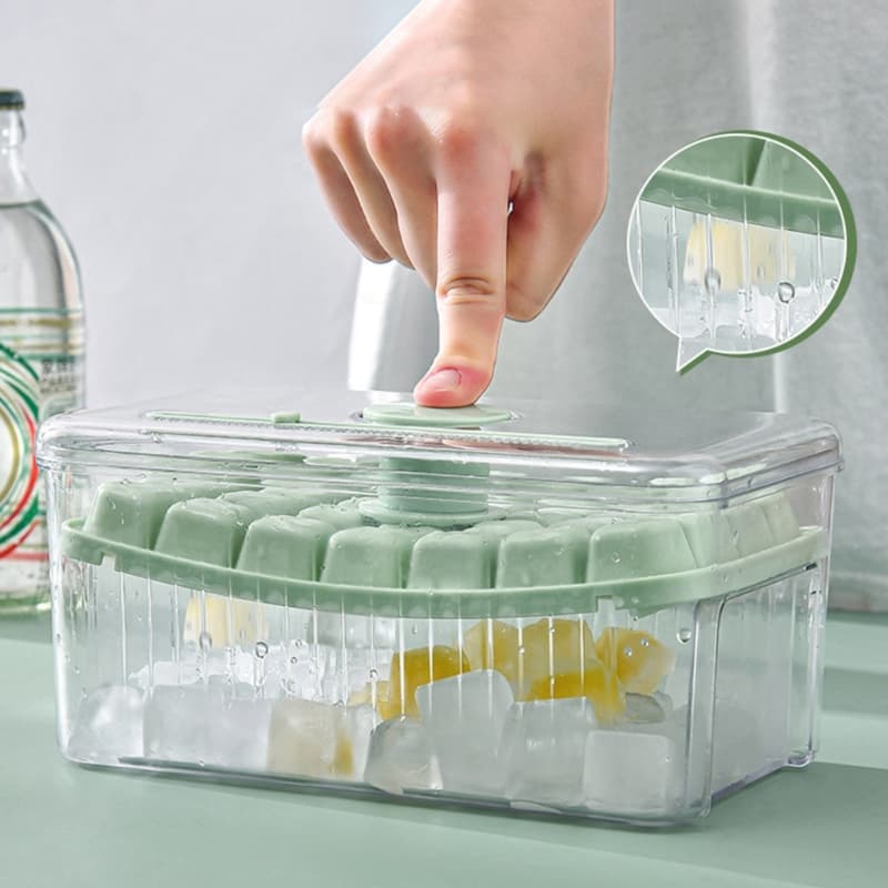 Cetakan Es Batu Jelly Kotak 28 Grid Quick Press with Shovel