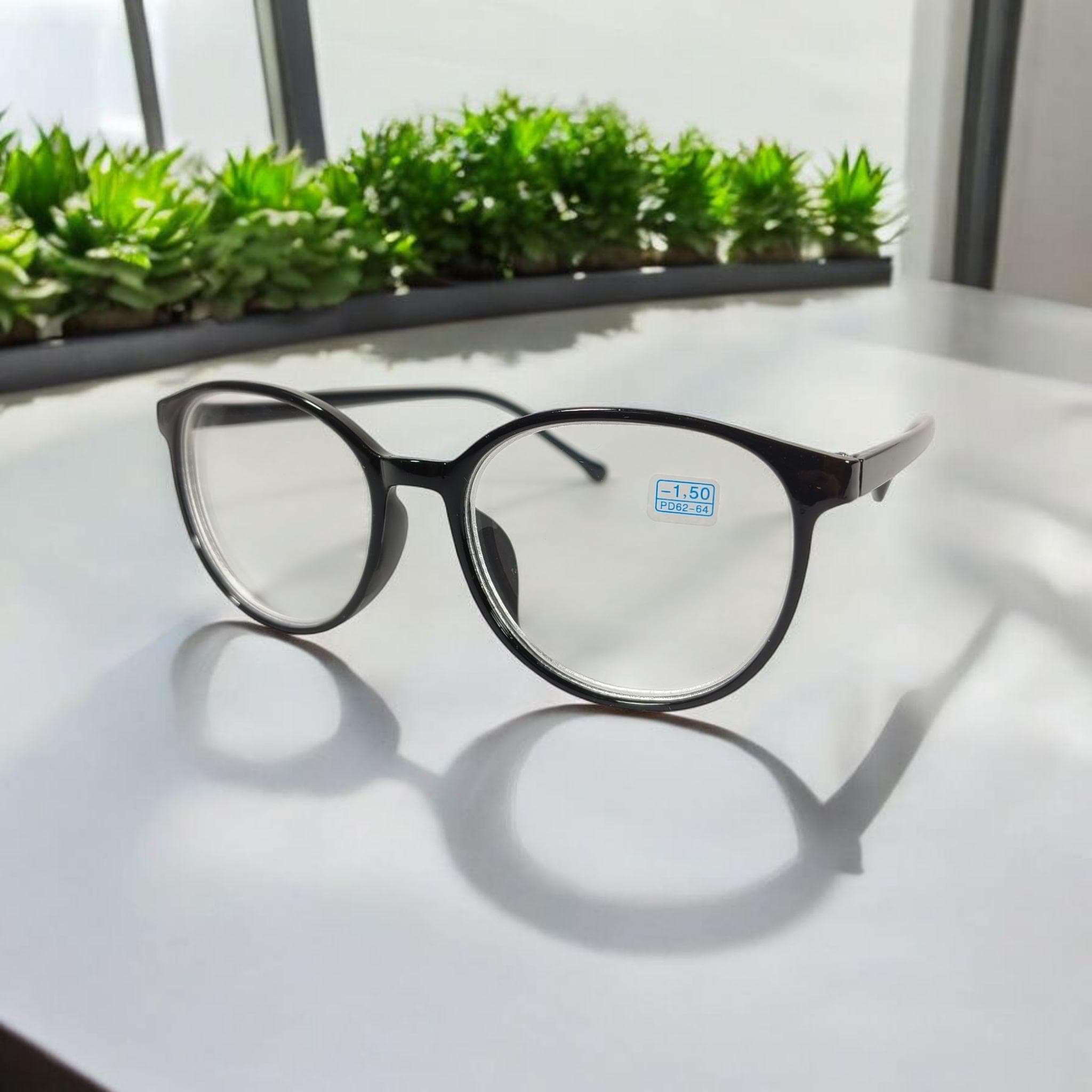 Kacamata Fashion Klasik Vintage Myopia Rabun Jauh Minus 1.5 - SEZO Kacamata Fashion Klasik Vintage Myopia Rabun Jauh Minus 1.5 - INU25 HTFUBK_HITAM Kacamata Fashion Klasik Vintage Myopia Rabun Jauh Minus 1.5 - SEZO Kacamata Fashion Klasik Vintage Myopia Rabun Jauh Minus 1.5 - INU25 HTFUBK_HITAM